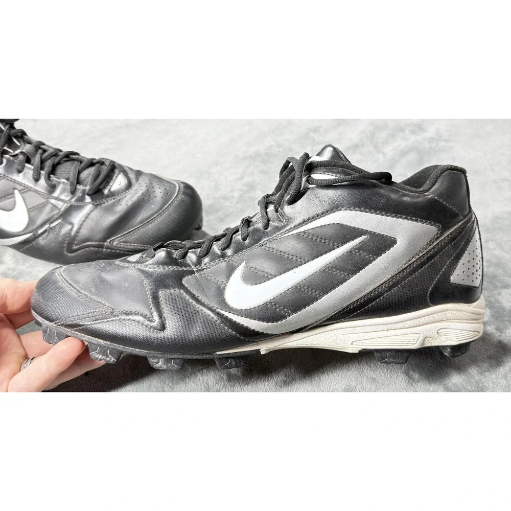 Nike Football Cleat Shoes Mens Size 13‎ Black White Mid Molded 375559-011